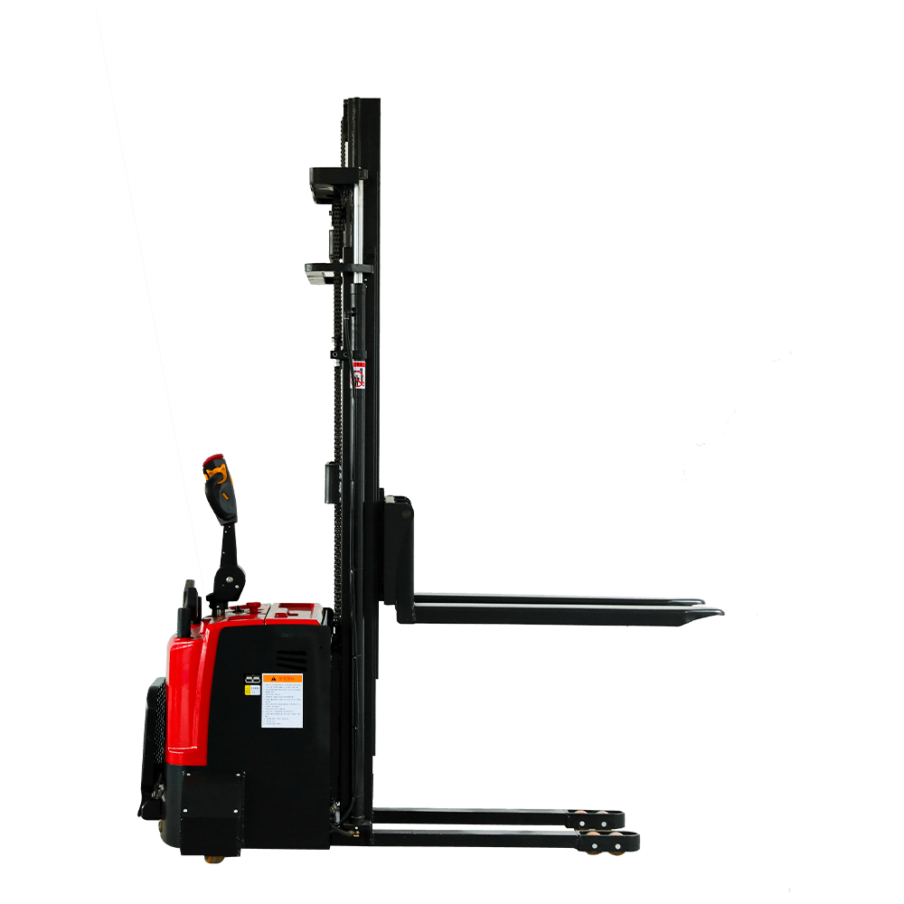 Dreitüriger CDD-DE-Antriebsstapler